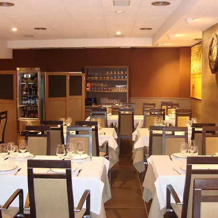 호텔 La Taberna Grande *